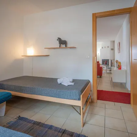 La Reze No 6 By Interhome